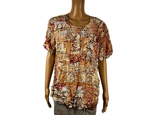 Vintage retro blouse with 80s print