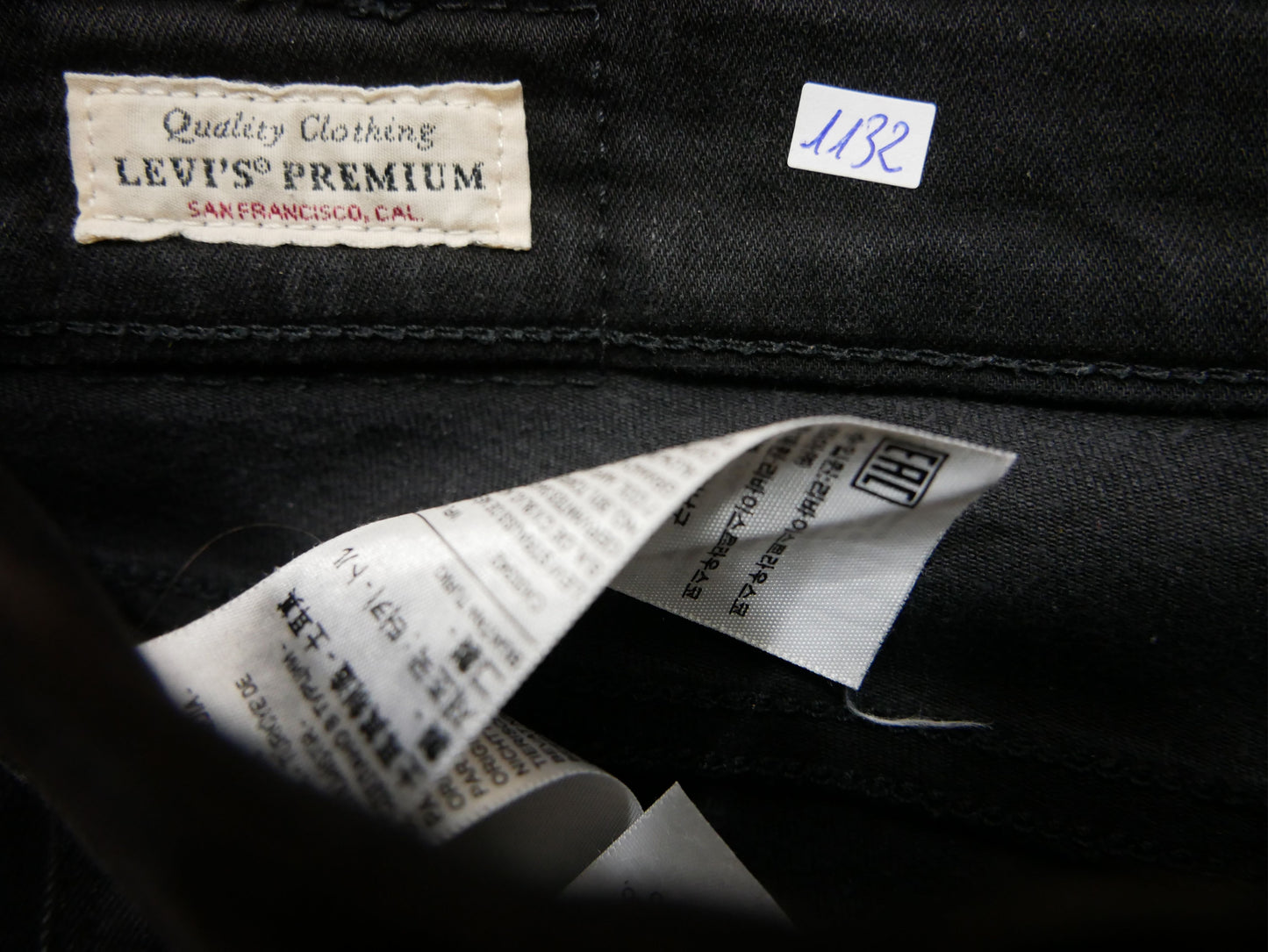 Jean slim noir modèle 720 Levi's