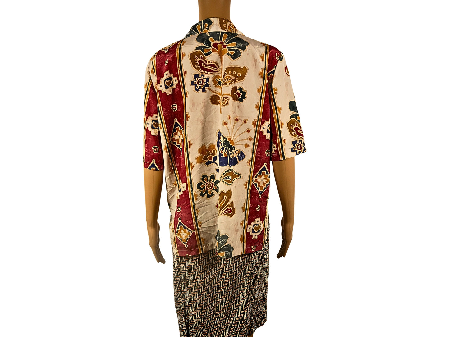 Women's Vintage Fitted Short Sleeve Floral Pattern Shirt