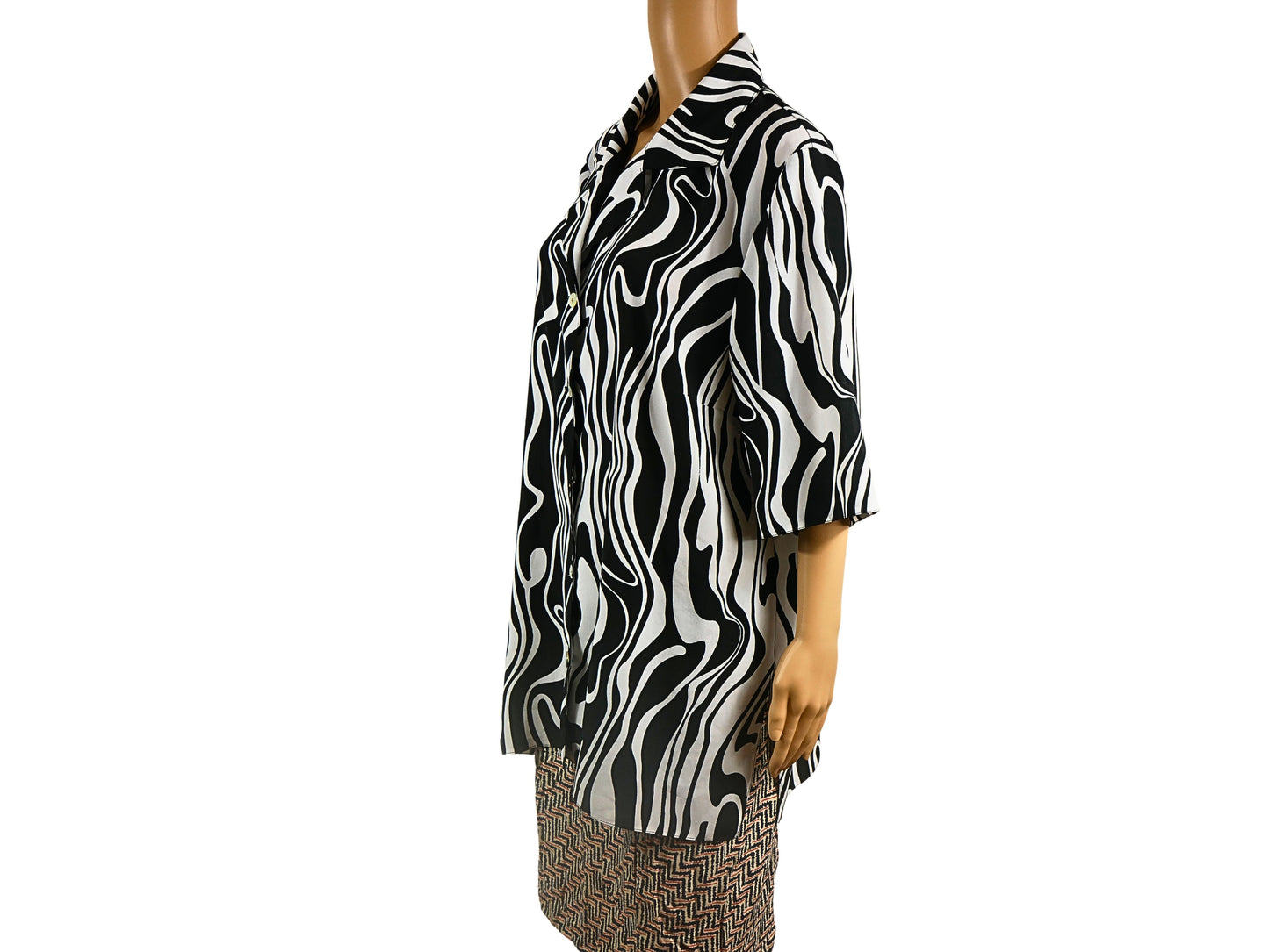 Vintage long sleeve patterned shirt for women