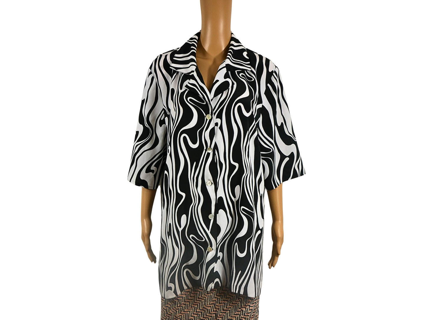 Vintage long sleeve patterned shirt for women