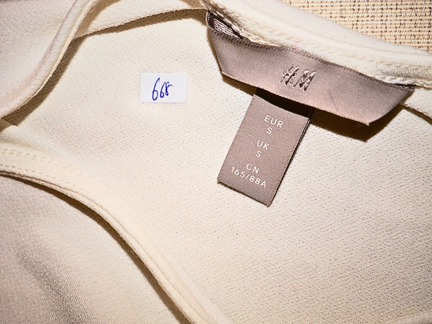 H&M Short Sleeve Fluid Top - Size S