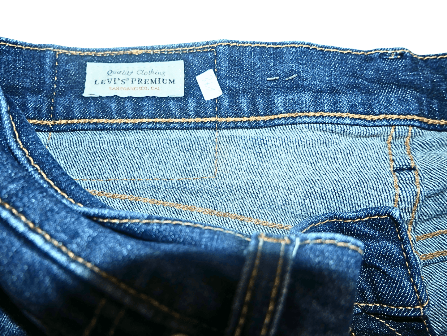 Levi's women's washed blue jeans