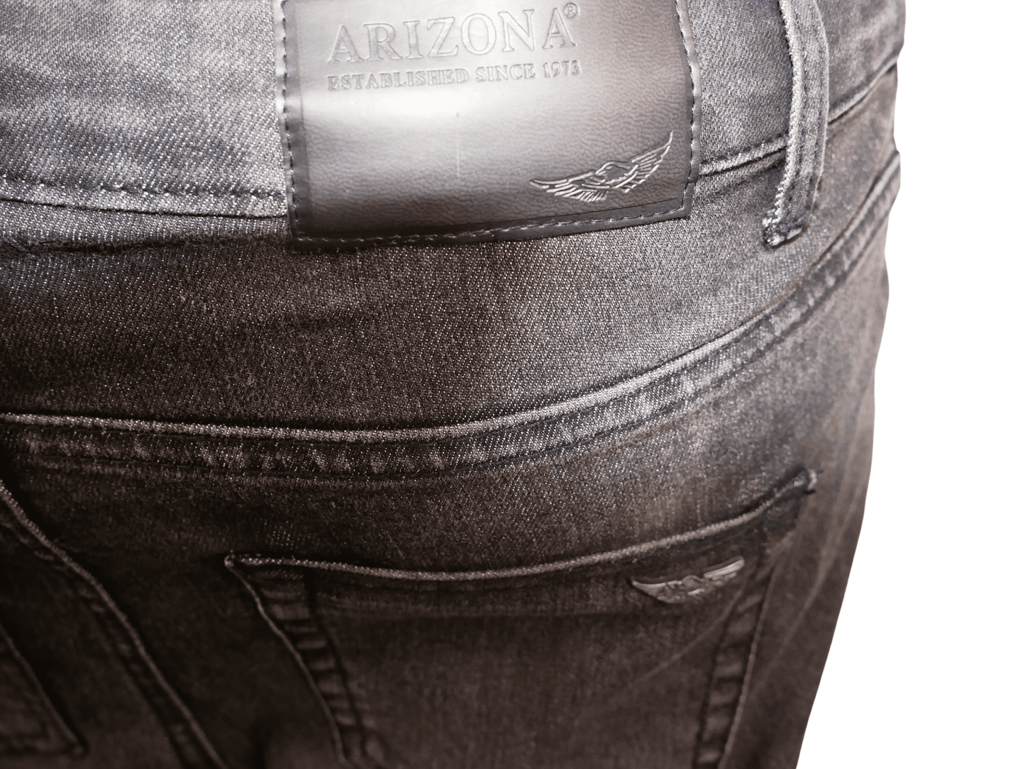 ARIZONA women's black washed jeans