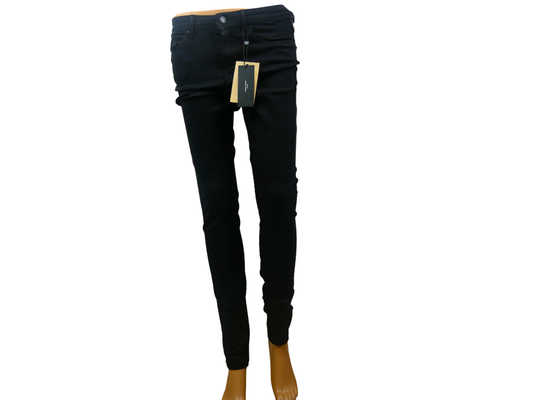 Vero Moda women's black slim jeans - Fitted cut, trendy style!