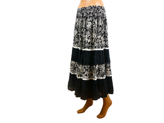 Long retro flower print skirt