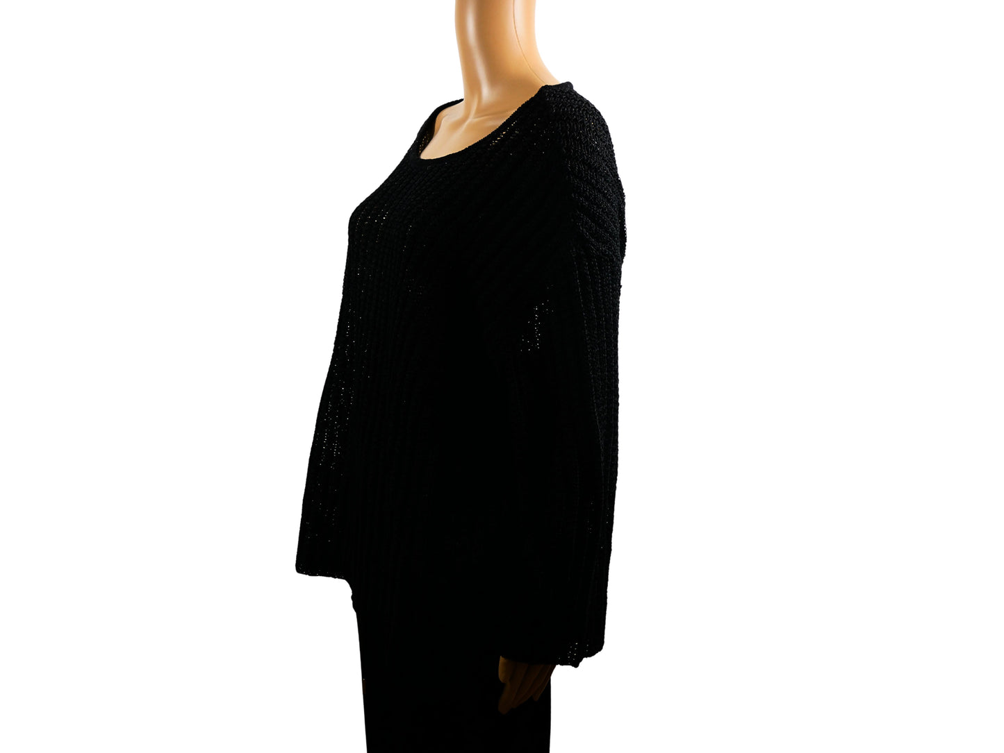 Pull en maille noire col rond