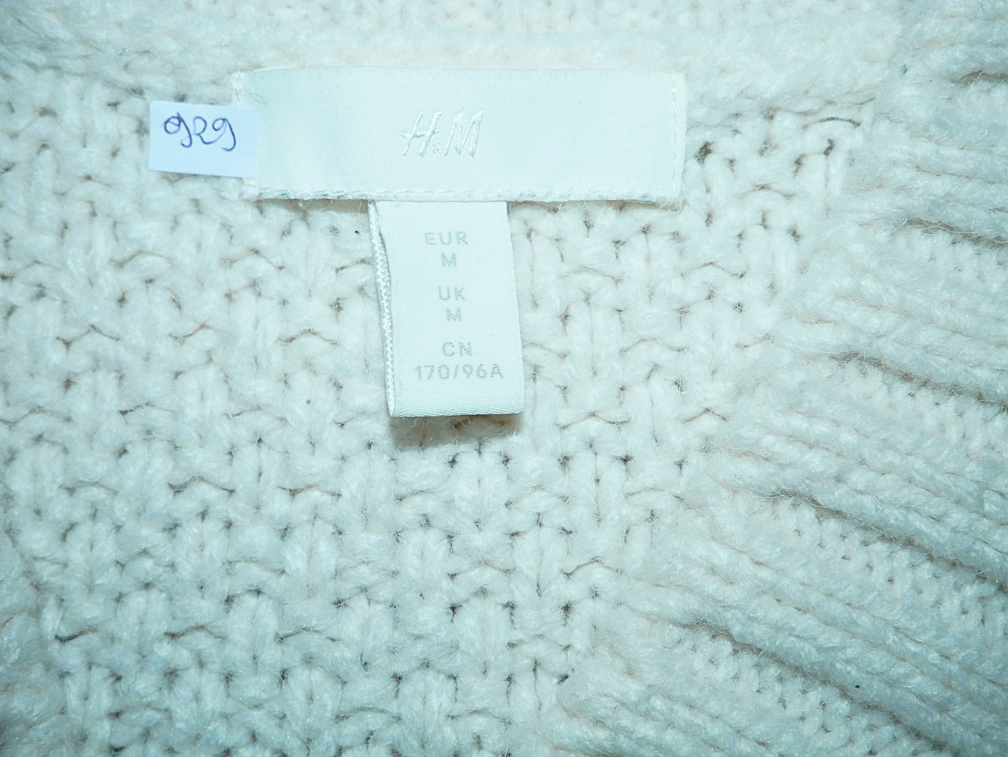 H&M Women's Sleeveless Knitted Sweater