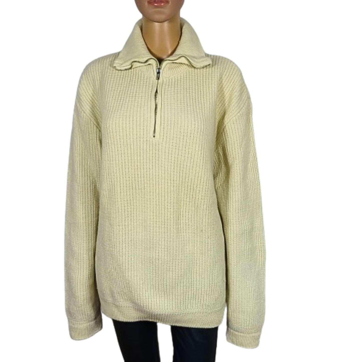 Pullover mit dickem Kragen und Verschluss
