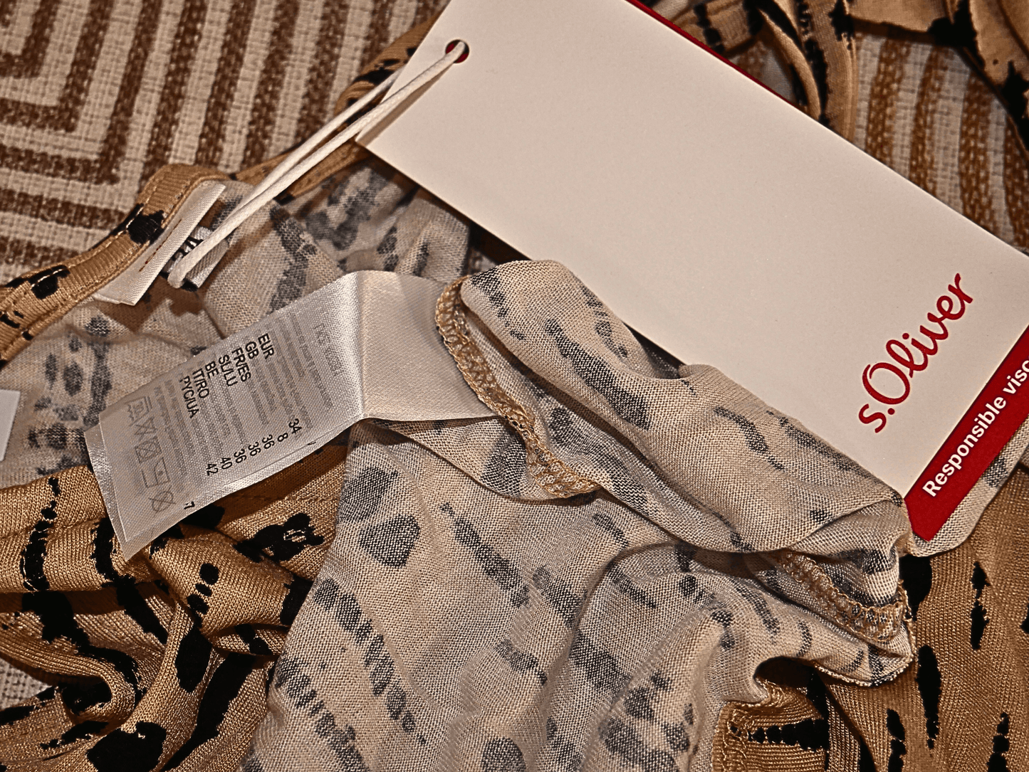 S.Oliver Kurzes bedrucktes Kleid