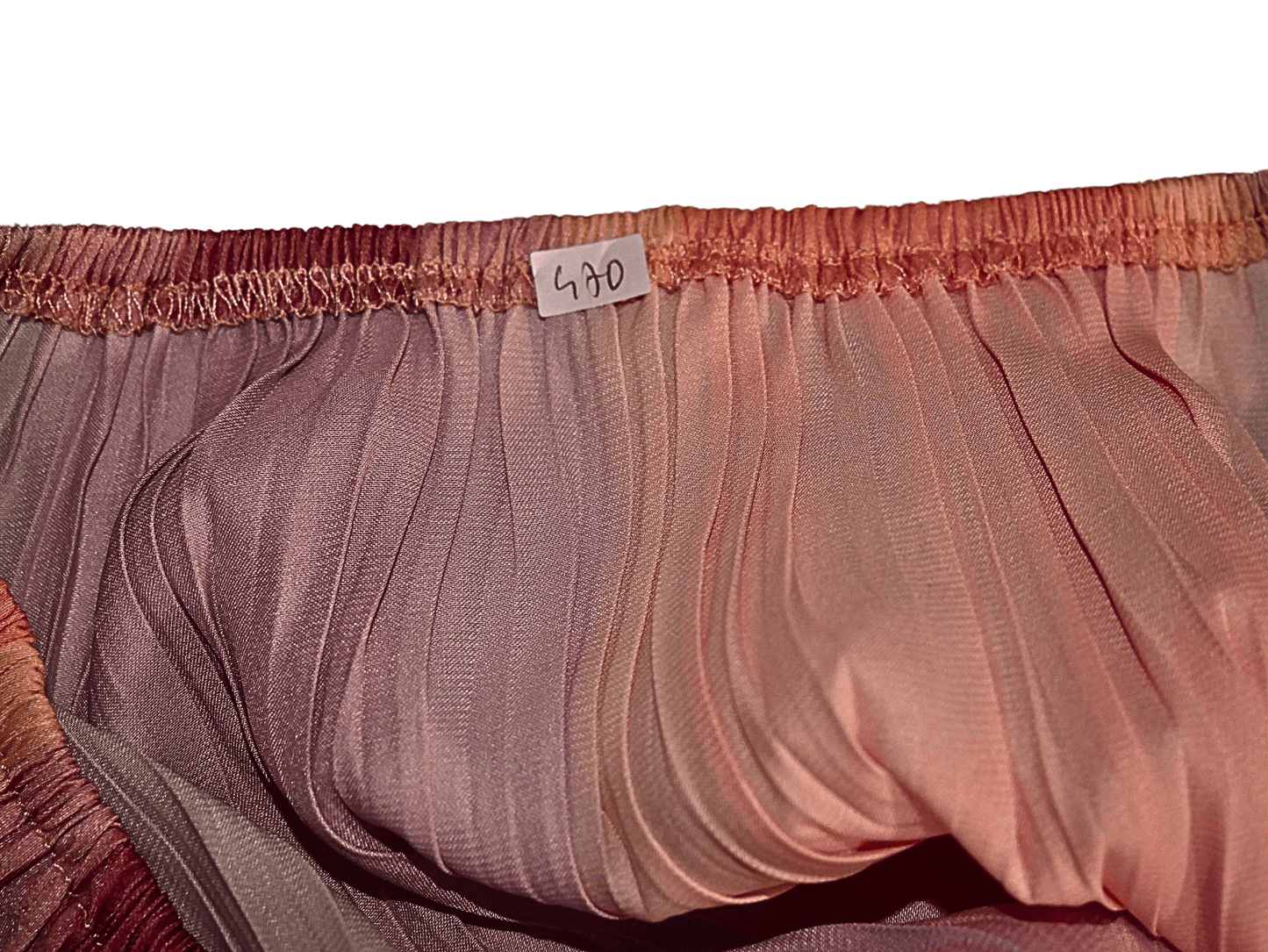 Mehrfarbiges ärmelloses Kleid