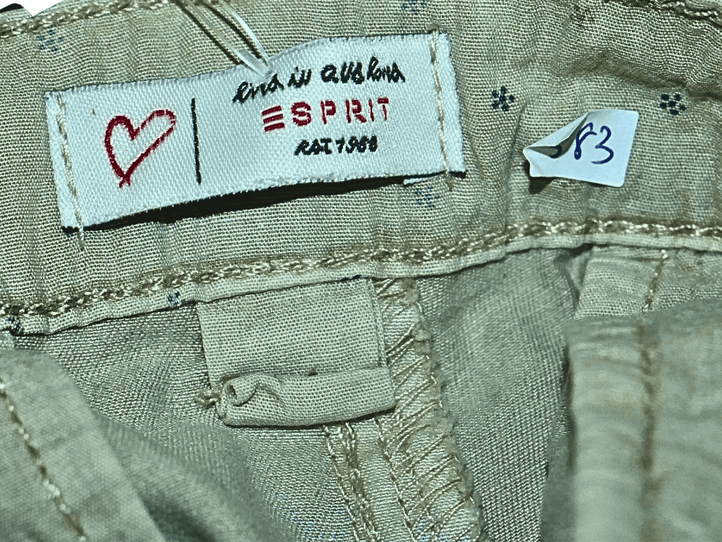 ESPRIT Shorts mit Blumenmuster