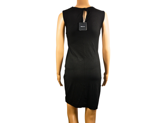 Siste'S Short, close-fitting trendy dress