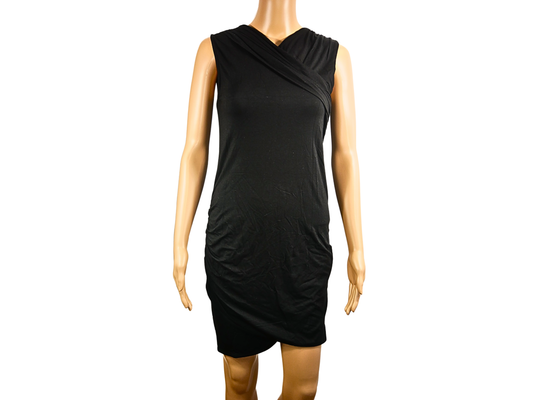 Siste'S Short, close-fitting trendy dress