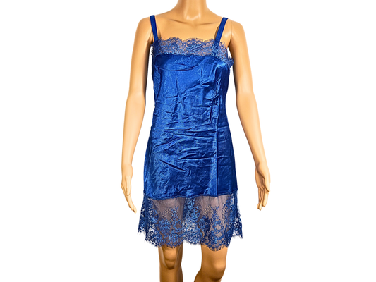 Sistes Spitzen-Slipkleid
