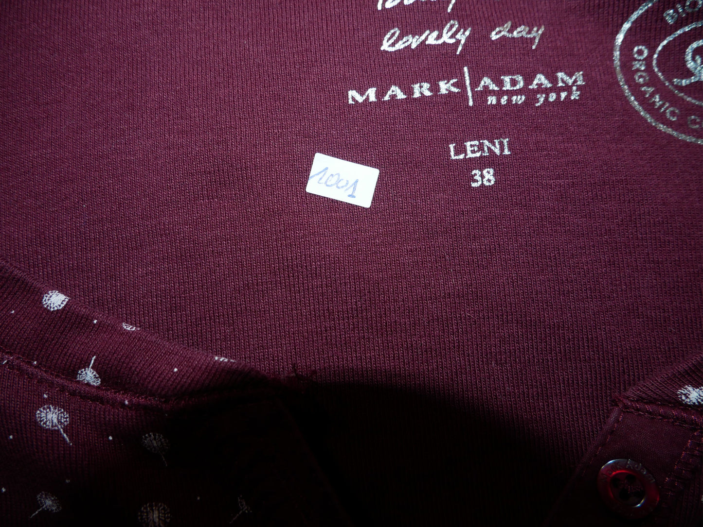 Women's burgundy 3/4 sleeve t-shirt with patterns