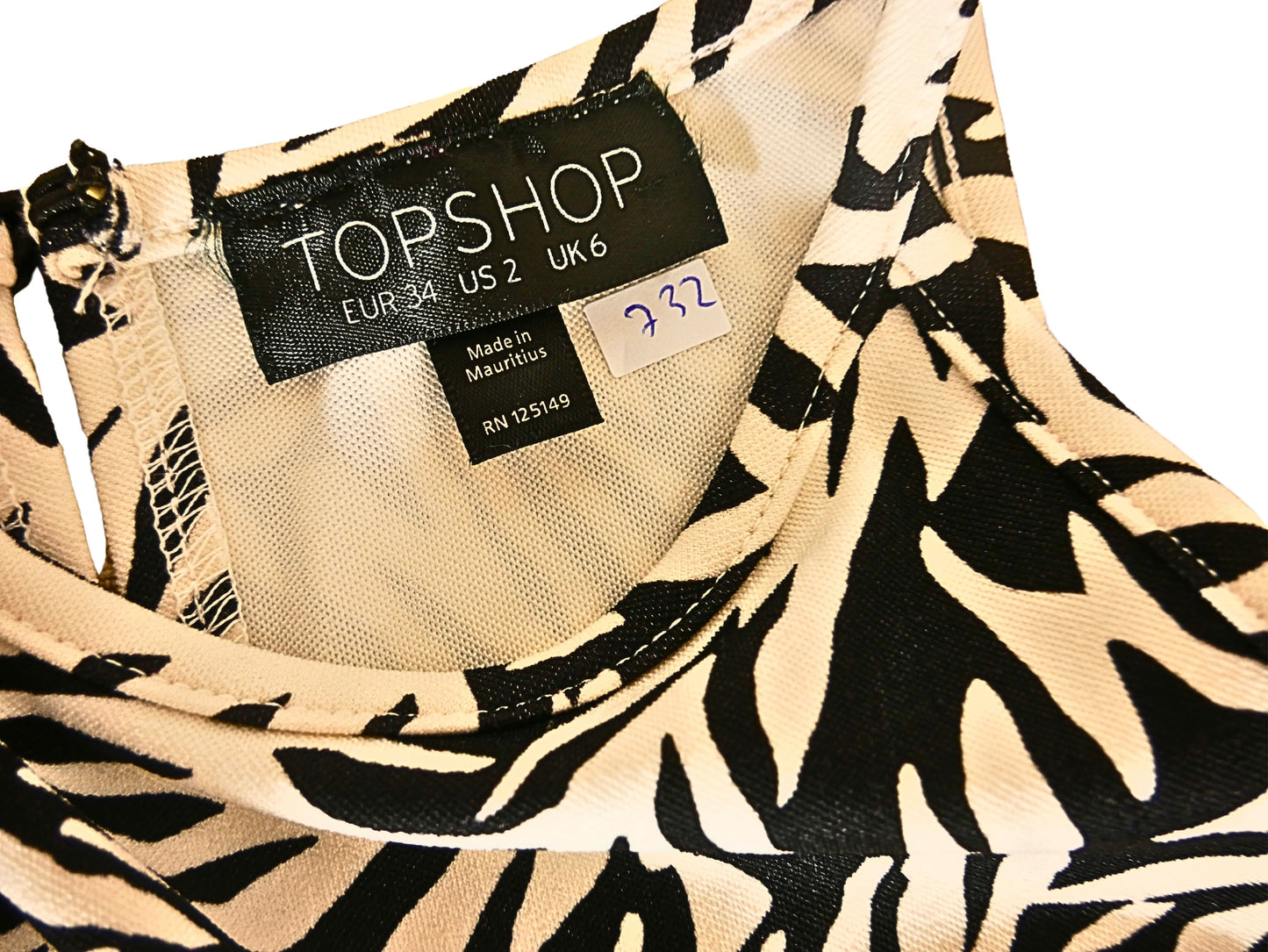 TOPSHOP ecru and black short dress