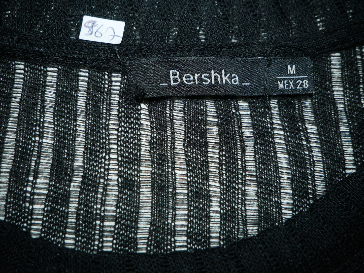 Bershka transparentes, langärmeliges, asymmetrisches Oberteil