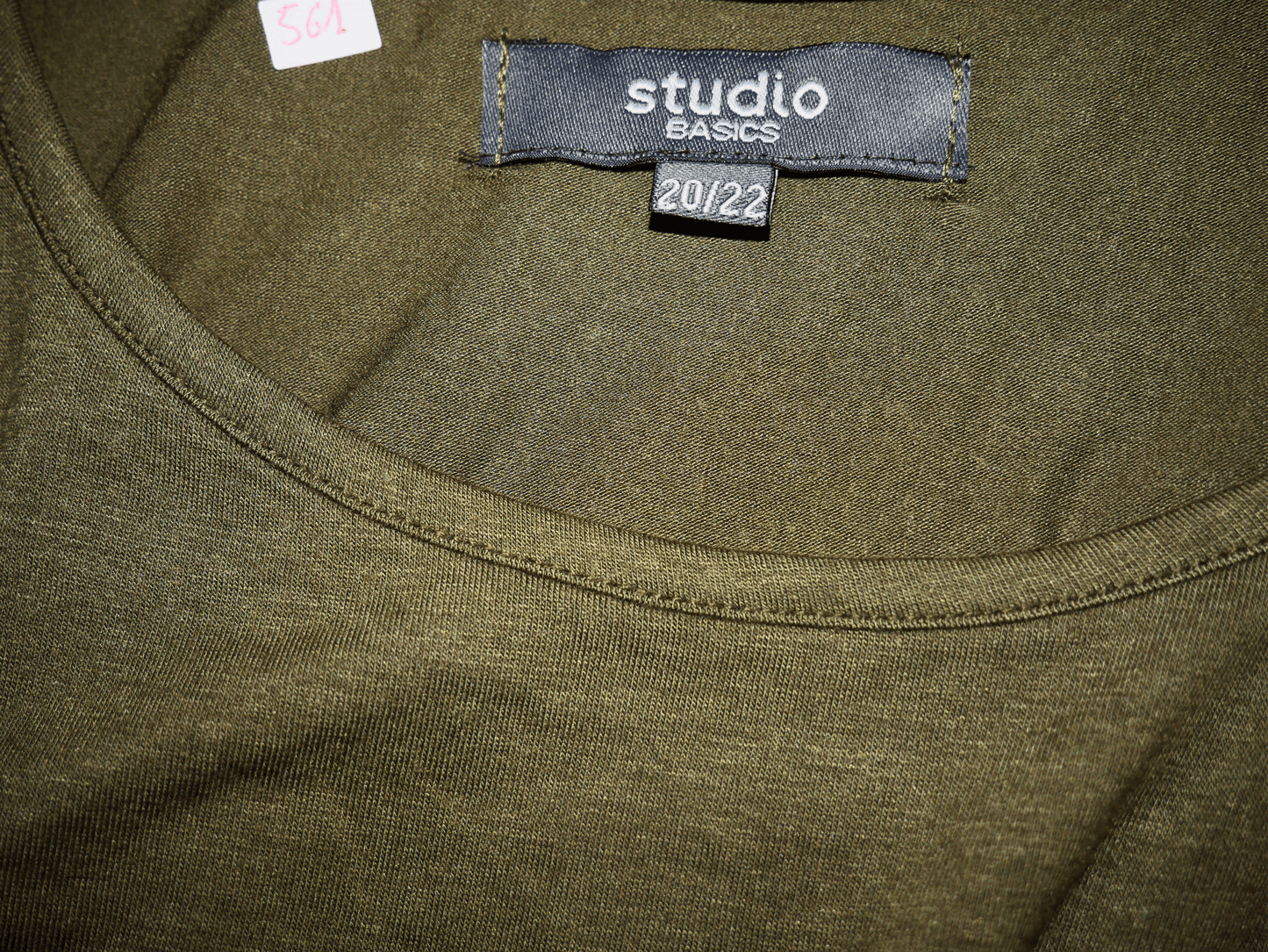 Women's studio sleeveless long top