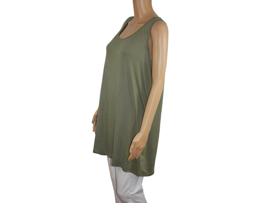 Women's studio sleeveless long top