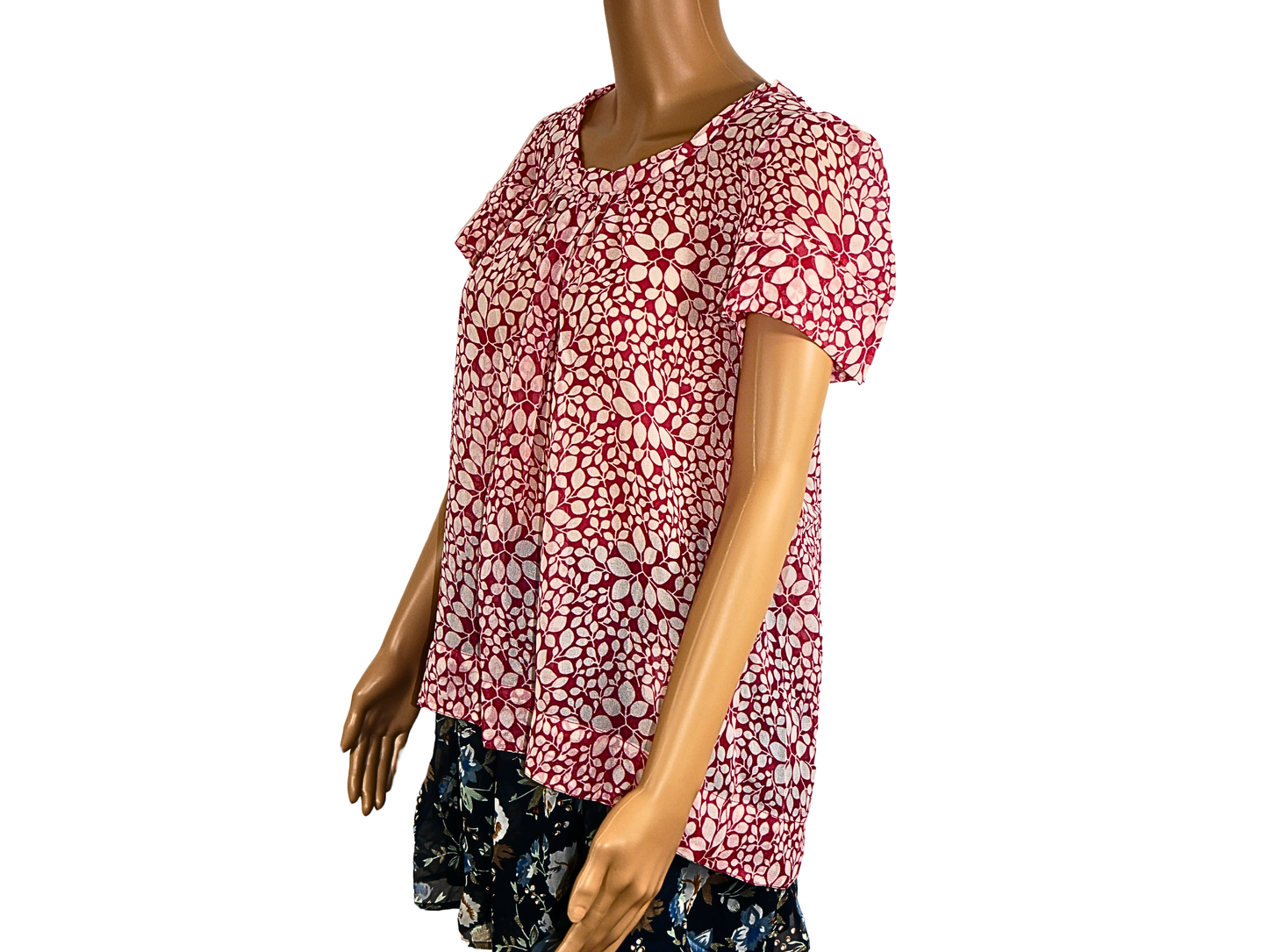 Vero Moda Flowy round neck blouse