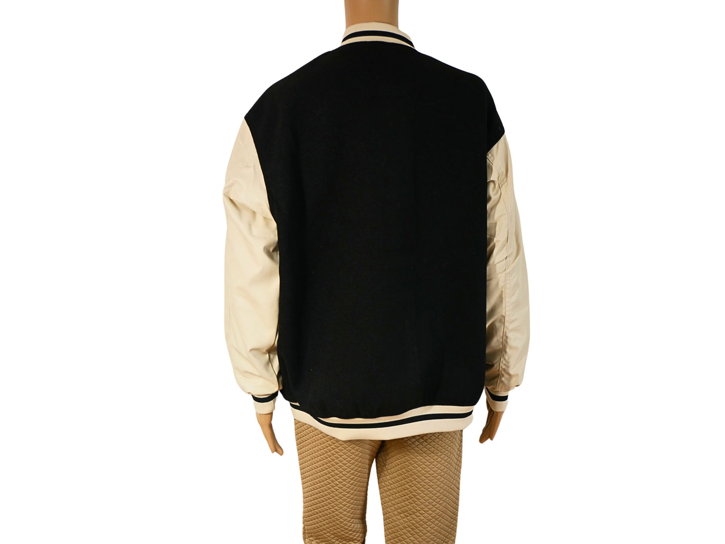 Geteilte Button-Down-Unijacke