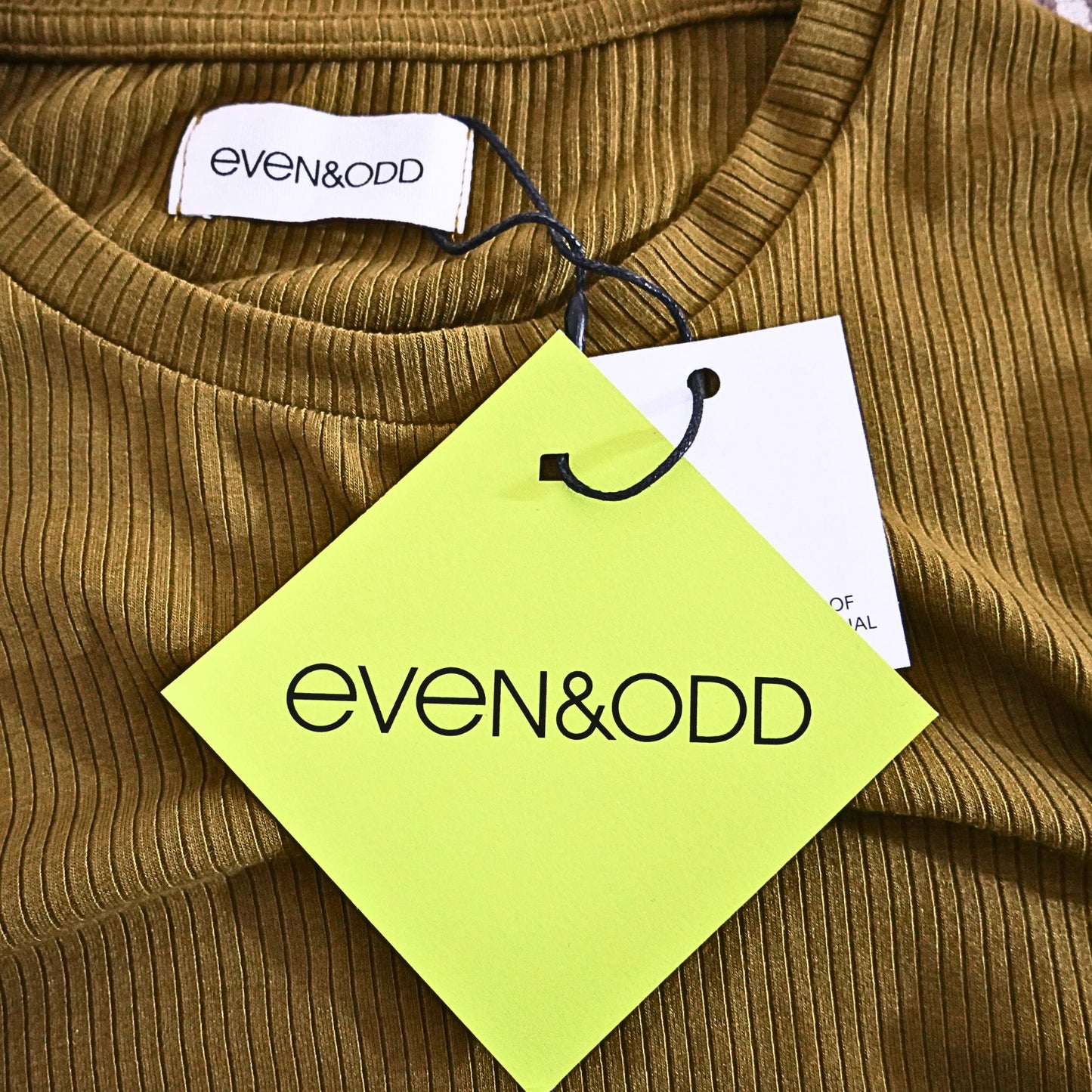 Even&odd Cropped Top