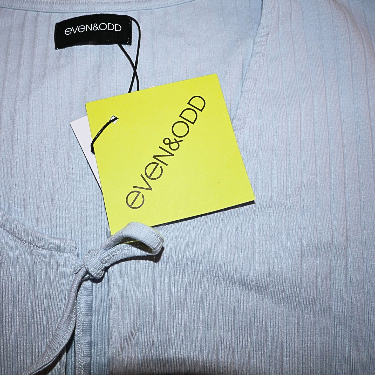 Even&odd Knotted top