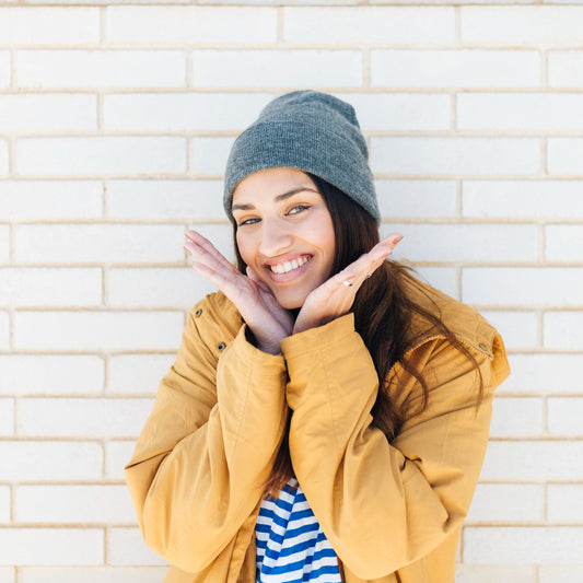 Femme avec manteau d'hiver