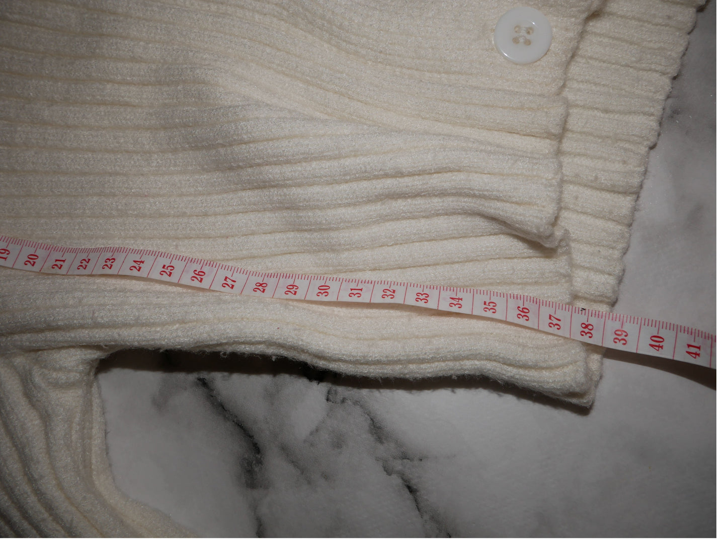 cardigan blanc élégant de SHEIN taille 36