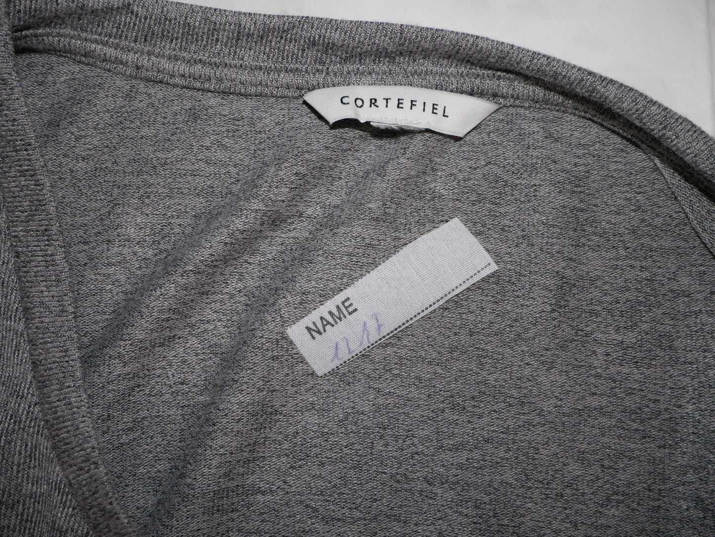 Pull Cortefiel aux manches trois-quarts