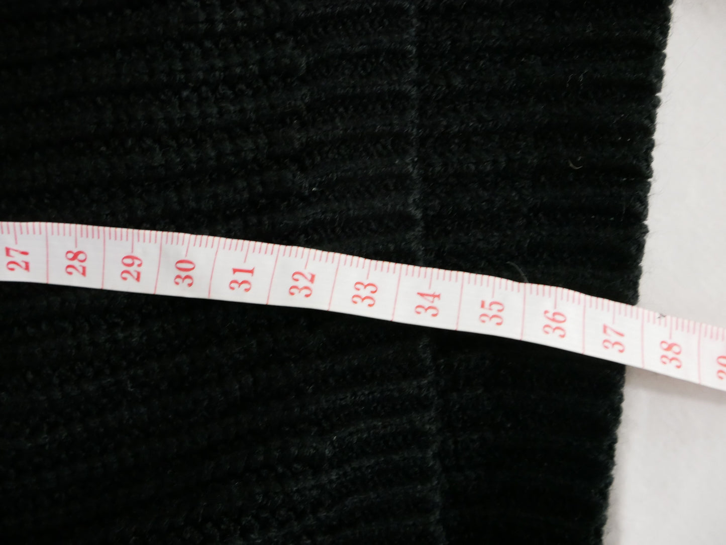 Pullover crop en maille de seconde main