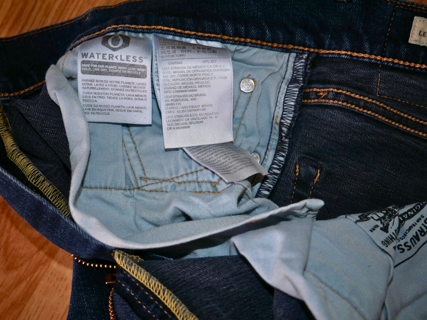 Jean bleu levi's 512 taille W36L32