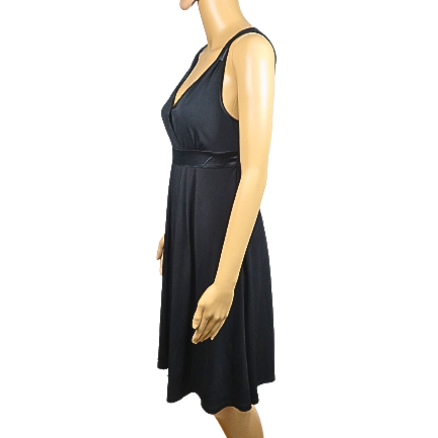 Anna Field elegant trapeze dress in black jersey