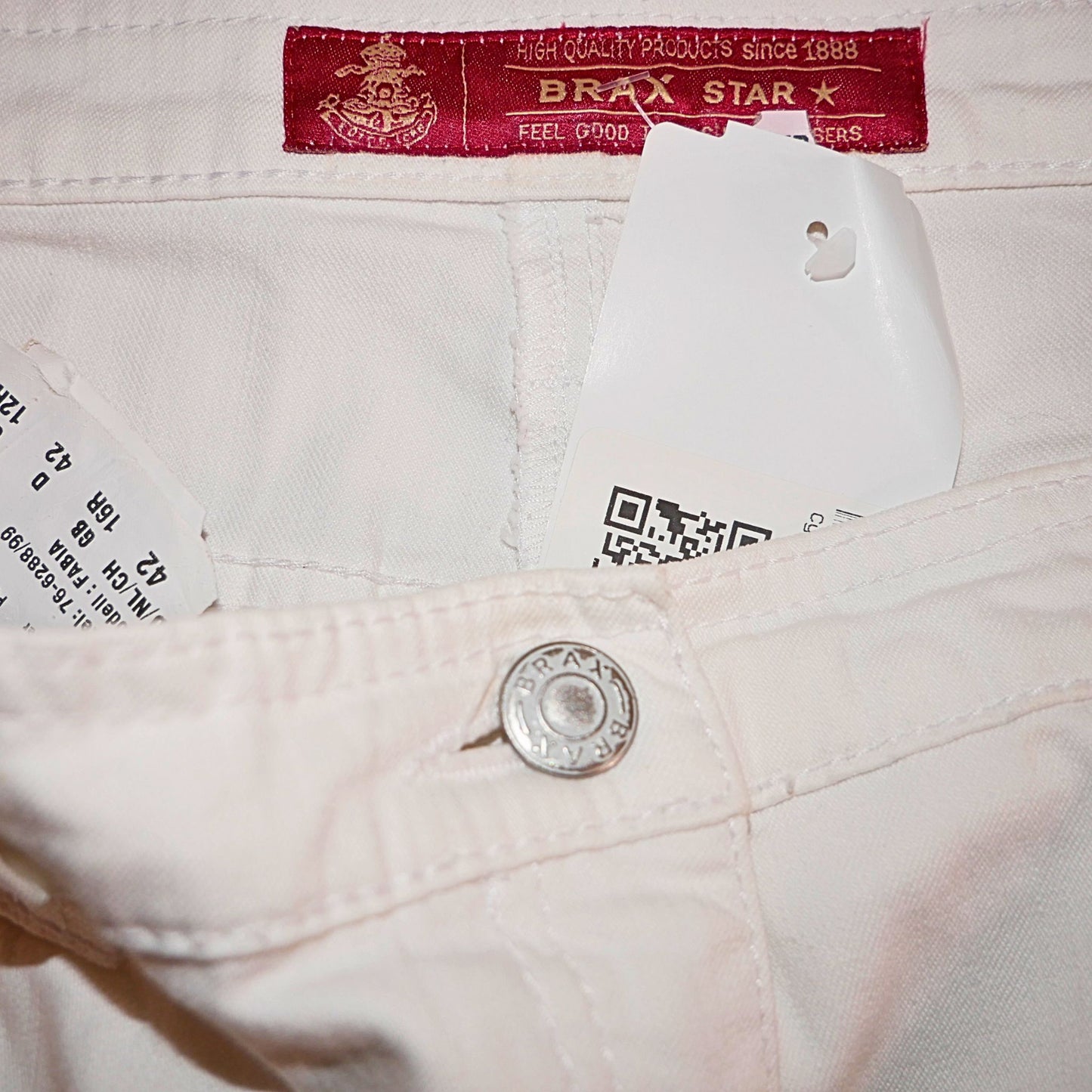 BRAX White straight jeans