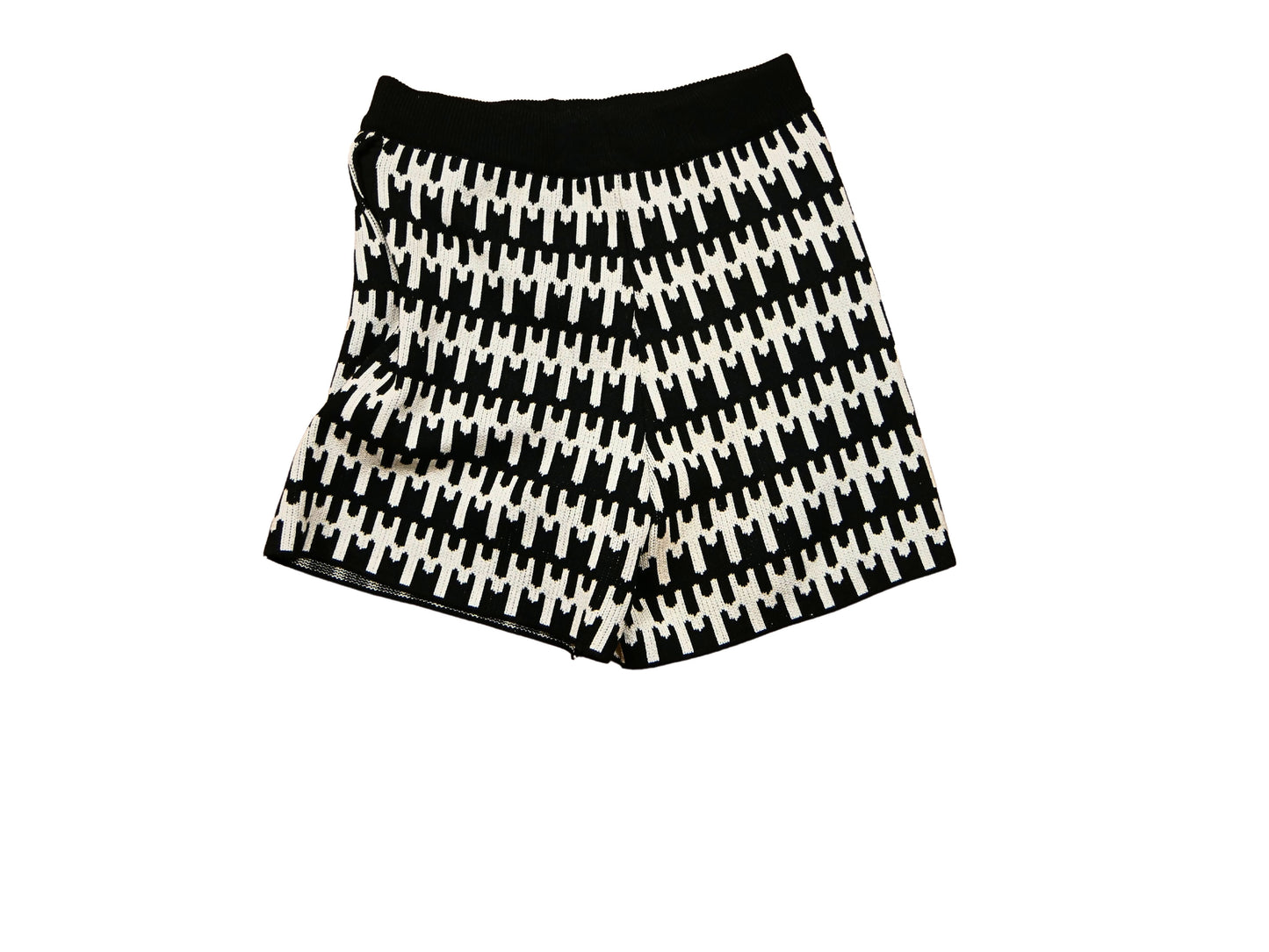 Ensemble pull et short en maille noir et blanc