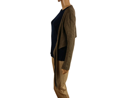 Gilet léger marron en maille à nouer sur le devant pour femme