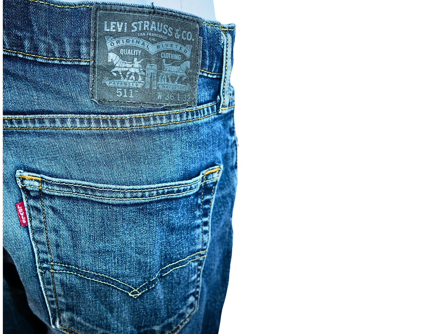 Jean bleu vintage Levi's 511 pour femme