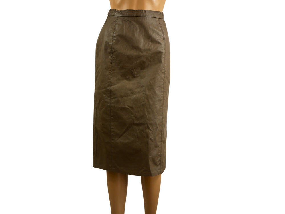 Jupe mi-longue droite en similicuir vintage