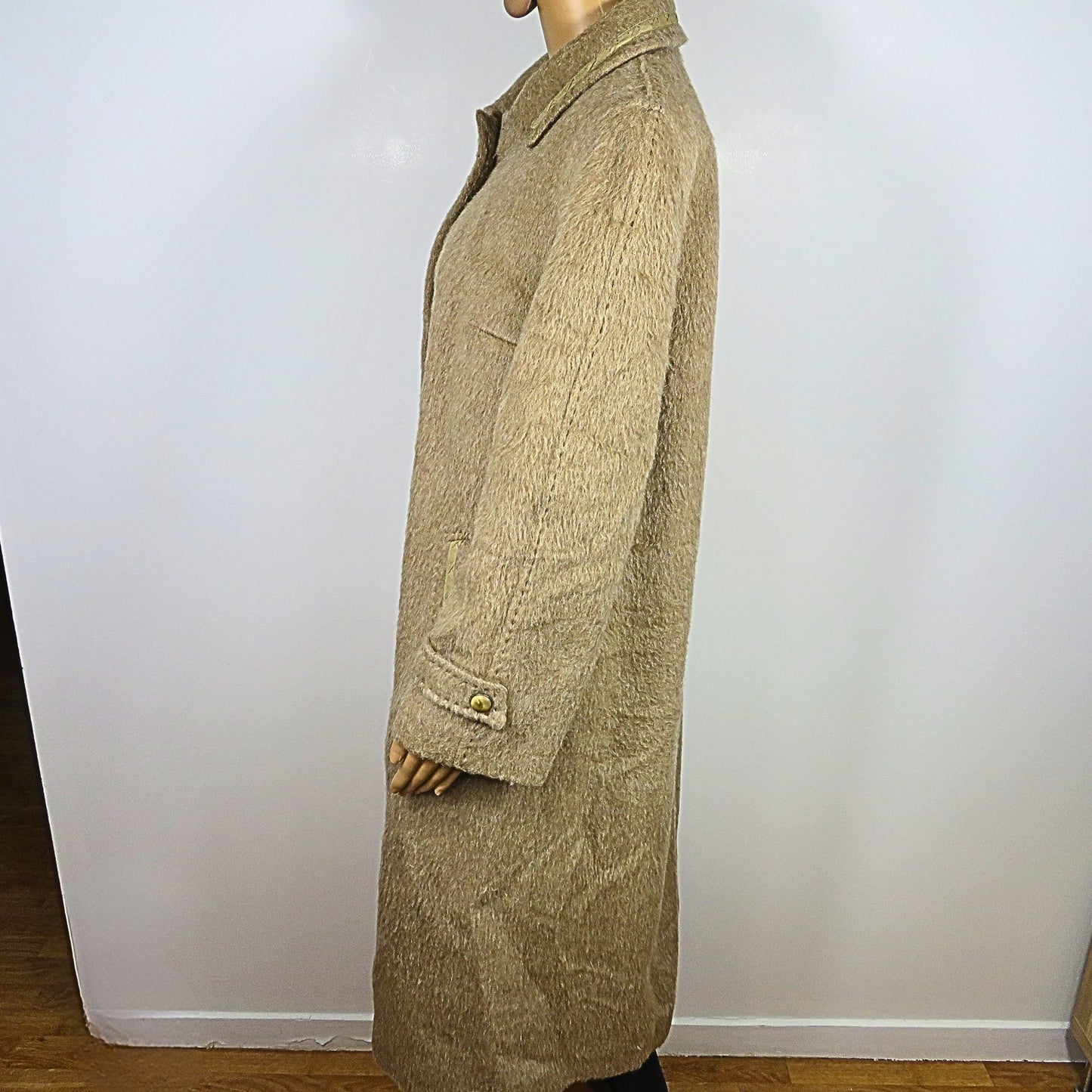 Straight wool coat