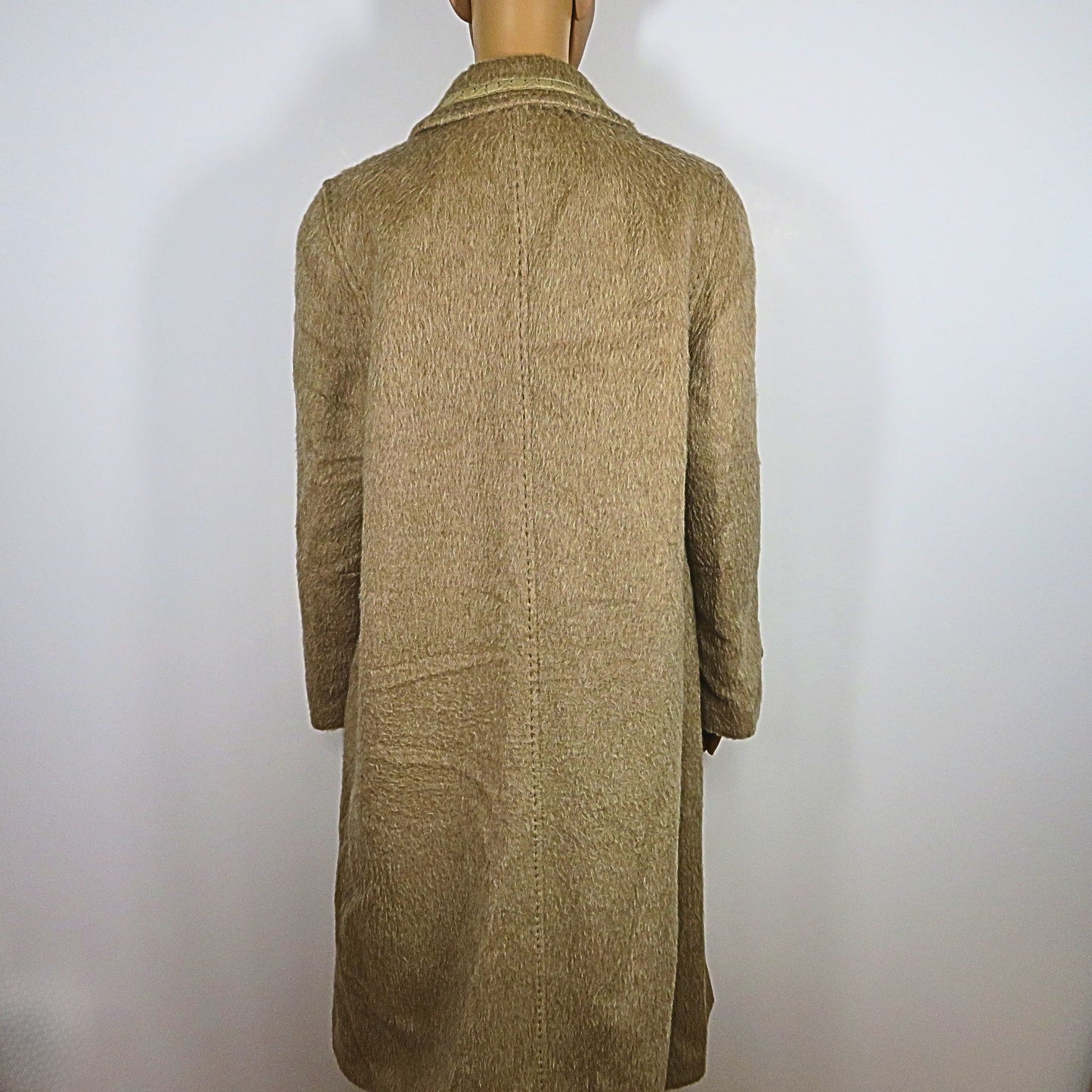 Straight wool coat