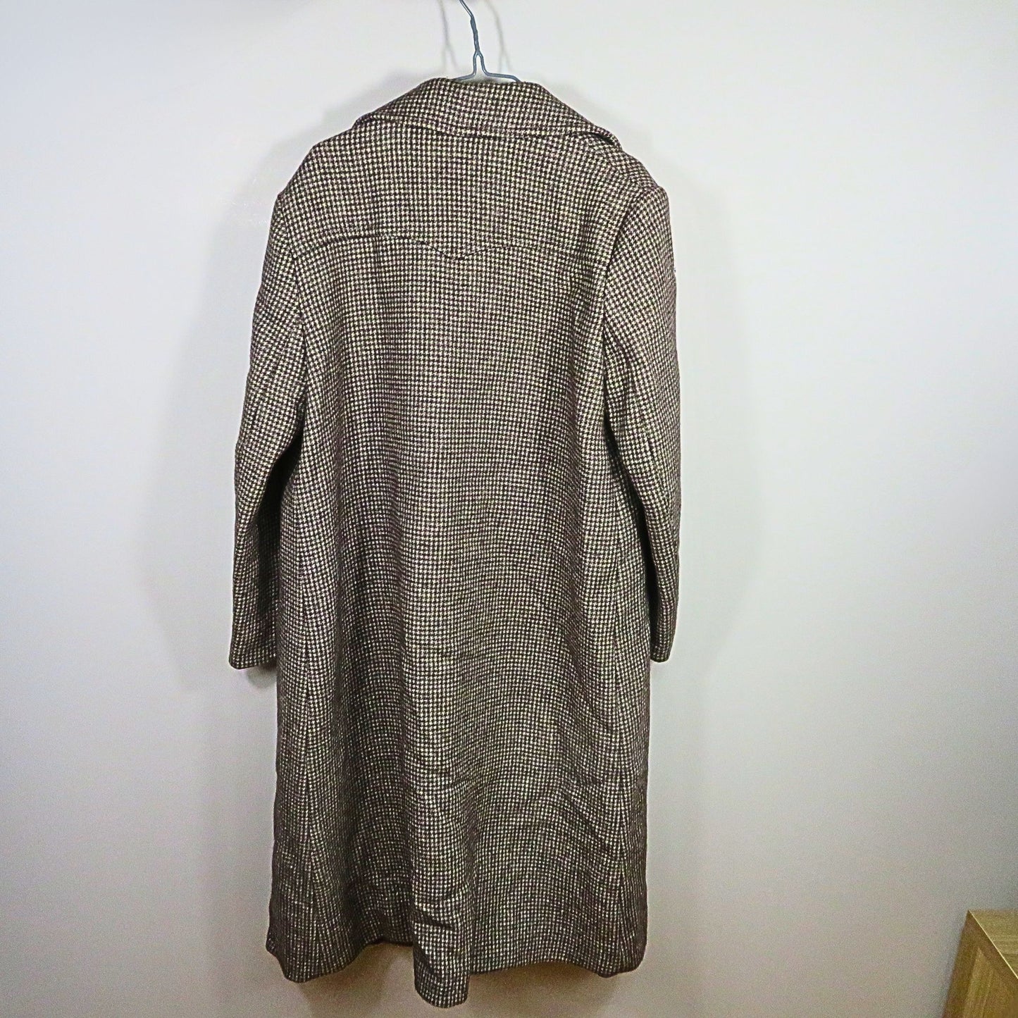 Tweed pattern coat