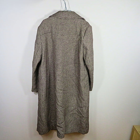 Tweed pattern coat