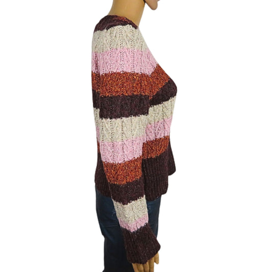 Nur mehrfarbiger Strickpullover