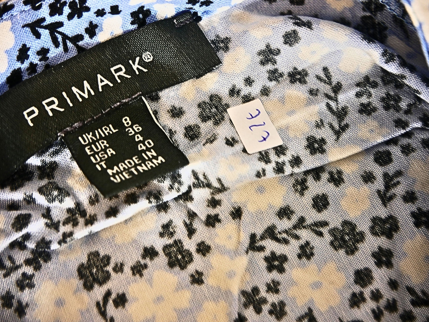 Robe courte évasée Primark à manches courtes