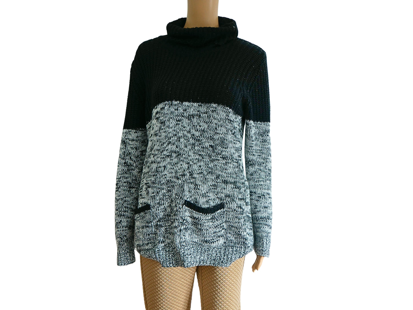 Women's warm high neck knitted sweater