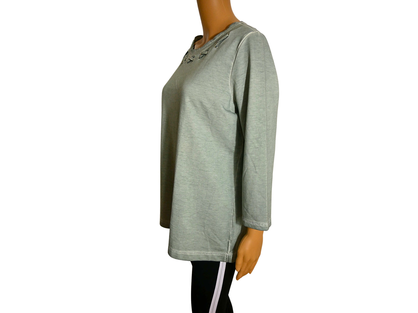 Pullover col rond en maille fine avec motif en près du col pour femme