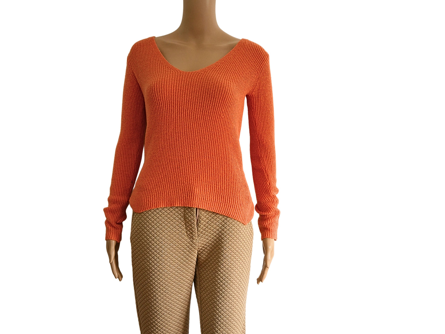 Second-hand orange round neck sweater for women