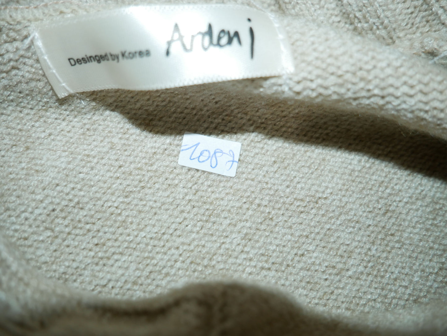 Robe mi-longue en maille beige