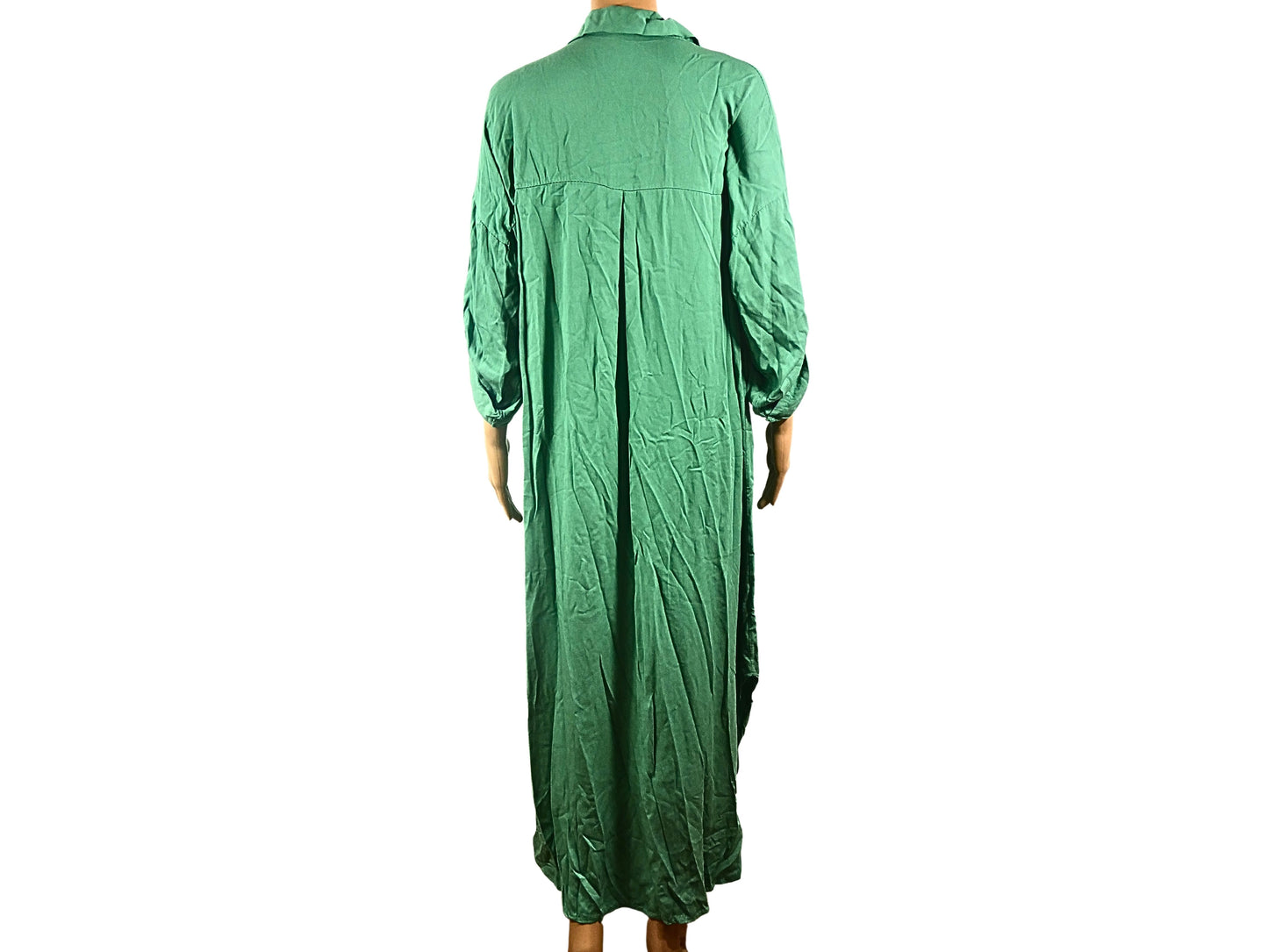 Robe longue verte avec manches longues